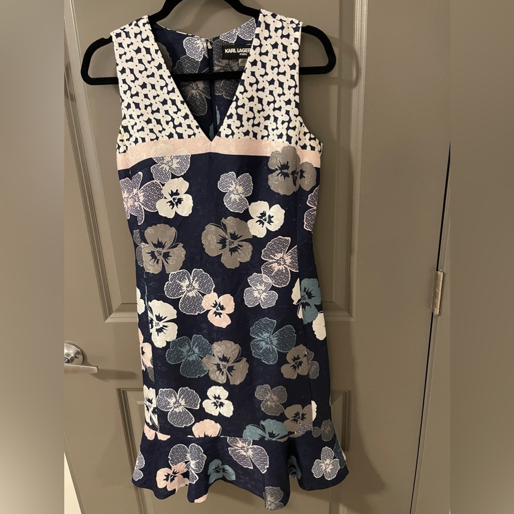 Karl Lagerfeld Paris Blue White Floral Ruffle Hem Sleeveless Dress Size 2